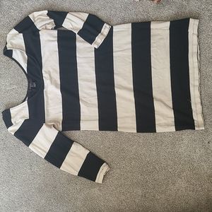 Extra long Black & White stripped Tee